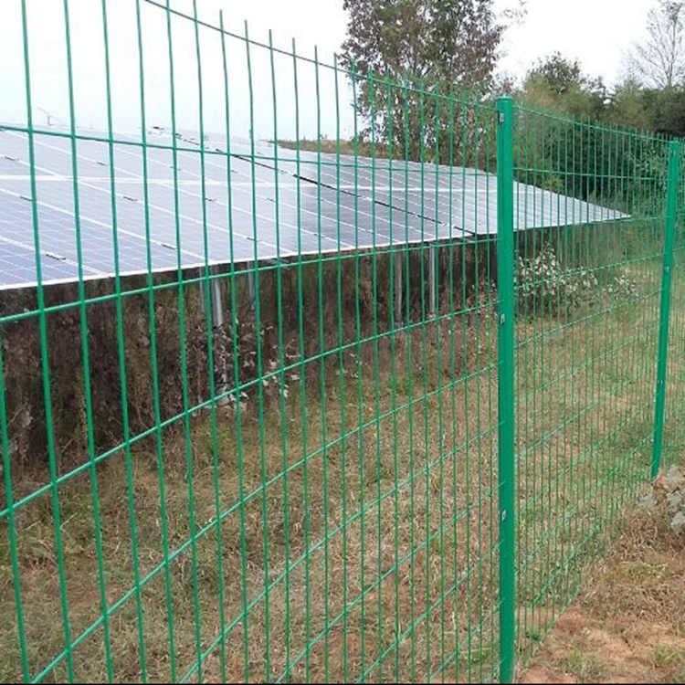 農村光伏電站隔離網圖片4