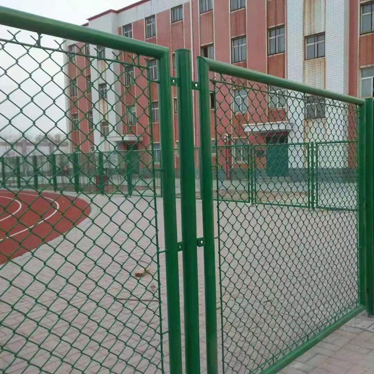體育場圍網